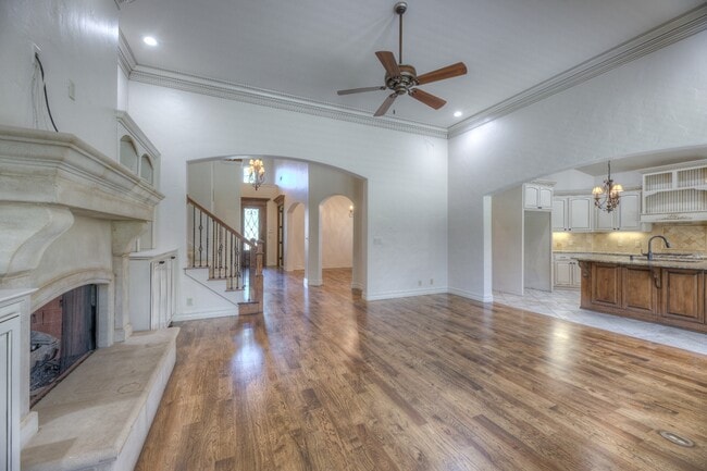 Building Photo - 11841 S Pittsburg Ave