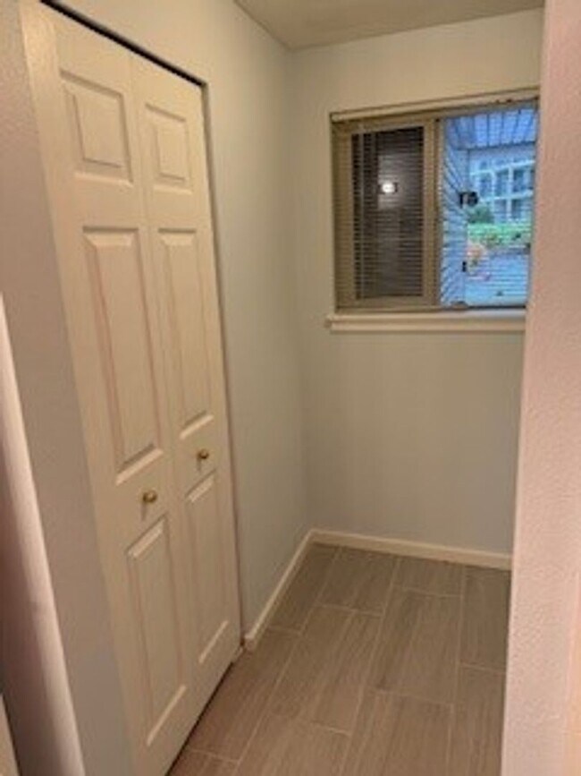 Building Photo - 2 bedroom 2 bath First Floor Condo w/attached garage $2298 per month.