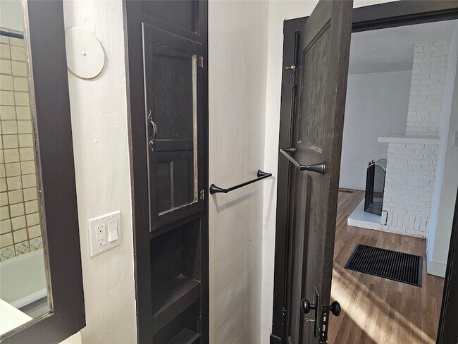 Building Photo - 811 #1 Don Diego Unit 1