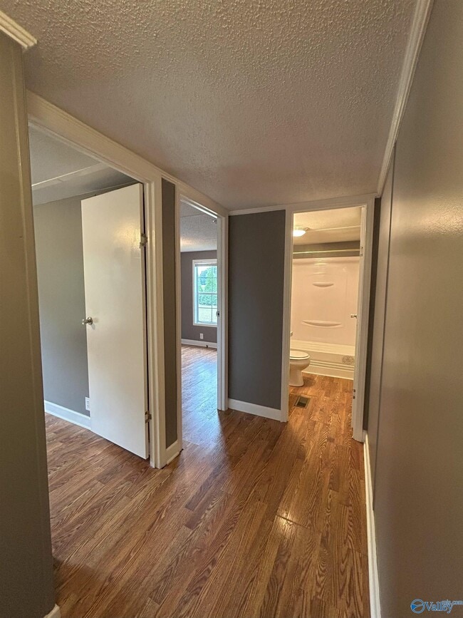 Building Photo - 15025 Hobbs Rd
