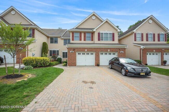 Building Photo - 18 Smock Ct