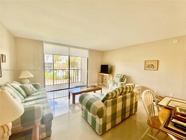 Building Photo - 8035 SW 107th Ave