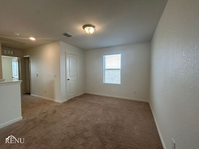 Building Photo - 5030 Firefly Hls