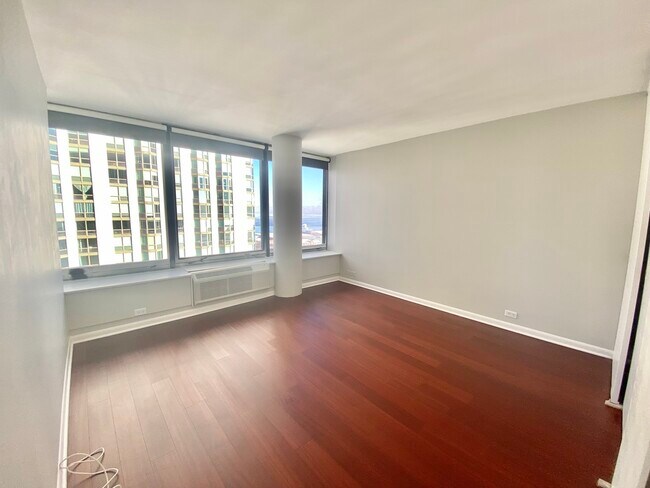 Building Photo - 155 N Harbor Dr