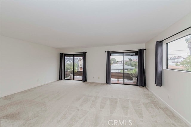 Building Photo - 1113 Steinhart Ave