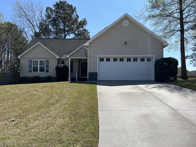 Primary Photo - 145 Broadleaf Dr