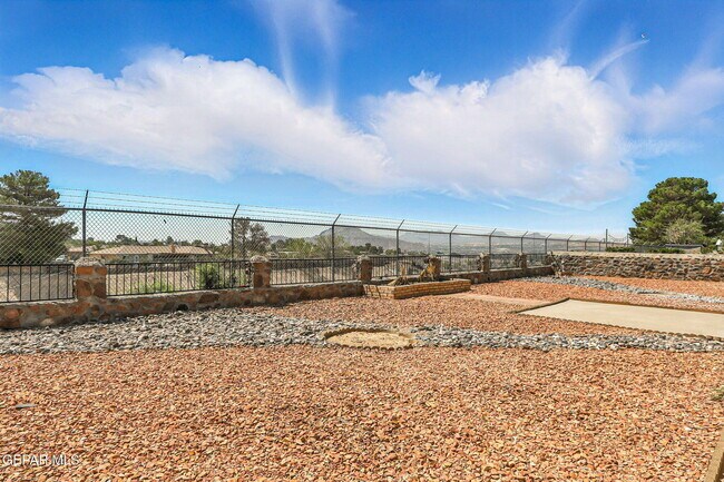 Building Photo - 408 San Blas Dr