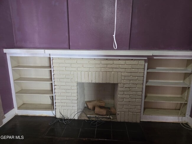 Building Photo - 3214 Douglas Ave