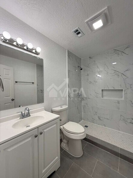 Building Photo - 11510 Hatchet Pass Dr