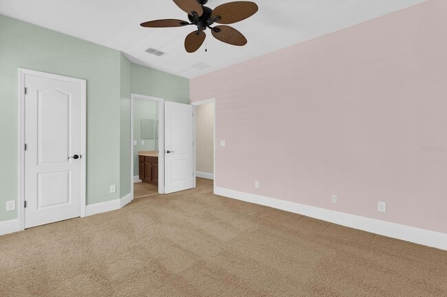 Building Photo - 2851 Dorell Ave