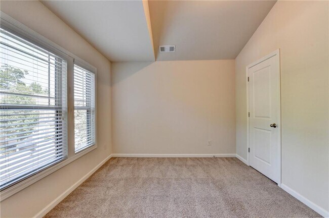Building Photo - 3459 Flamingo Ln