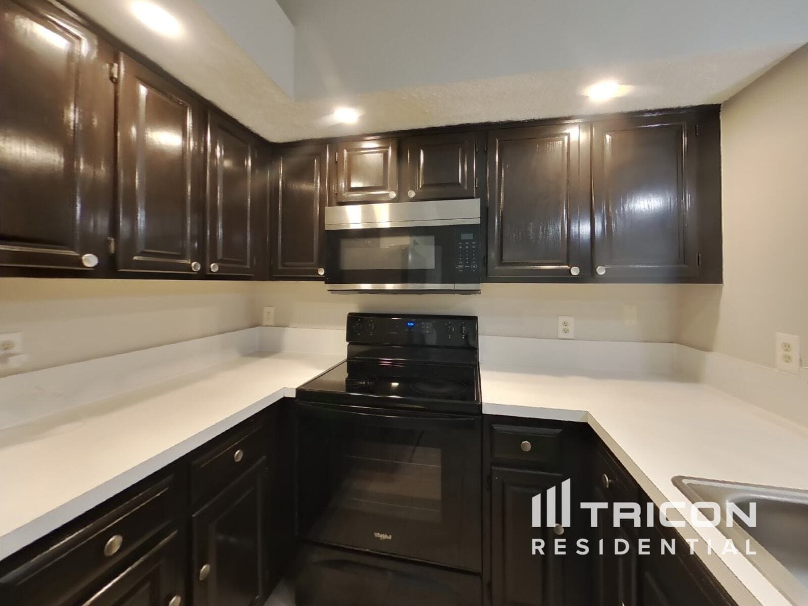 Building Photo - 7727 Mystic Point Ct W