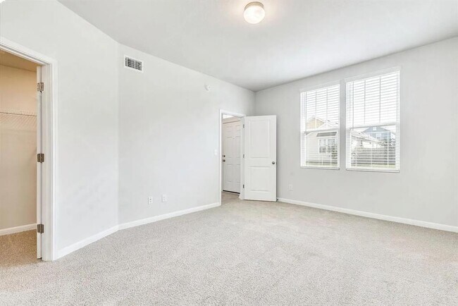 Building Photo - 1628 Arbor Knot Dr