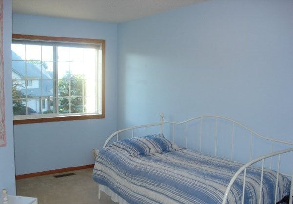 Building Photo - 2BR/1.5BA Townhouse - Oakdale - Available August 1st.