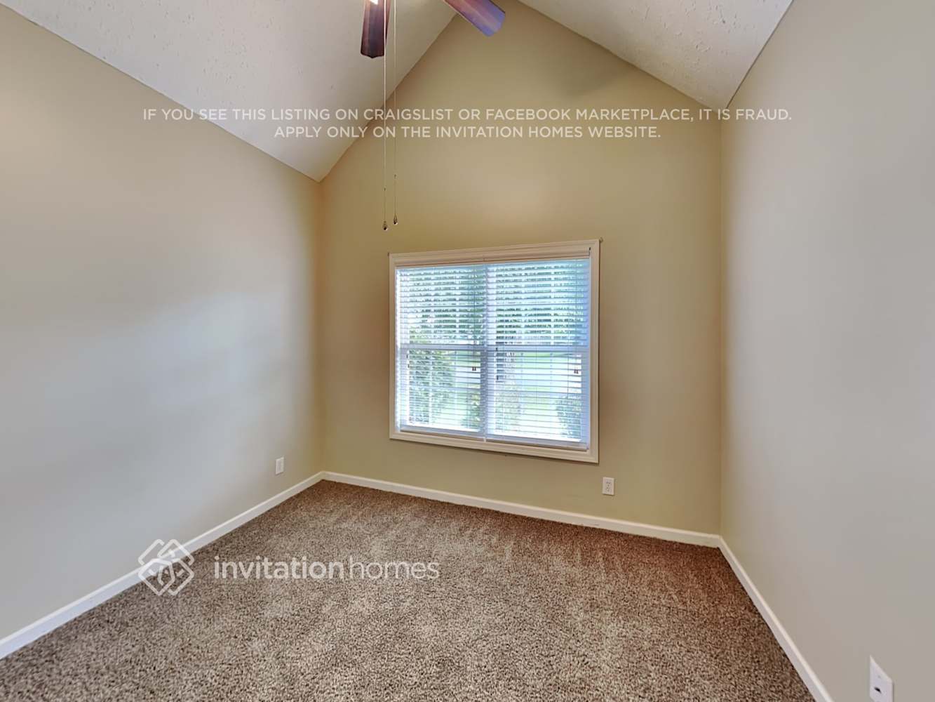 Building Photo - 304 Apache Dr