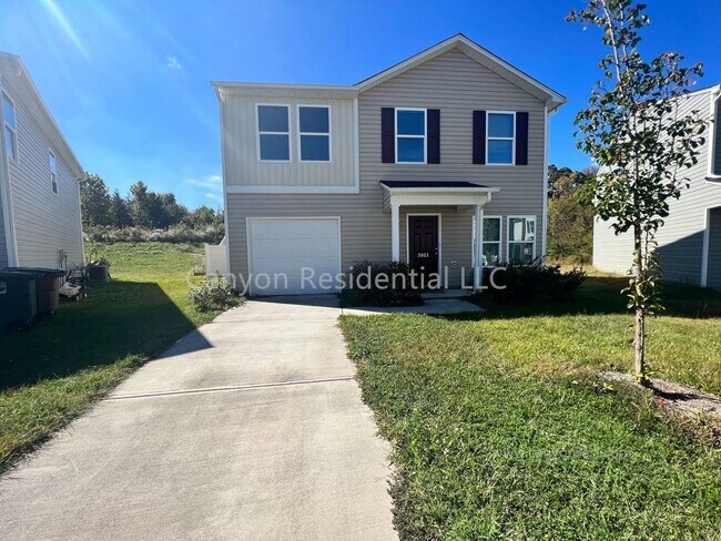 Primary Photo - Beautiful 3b Room!Move in ready!