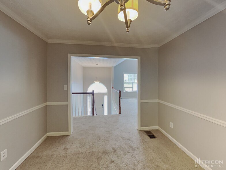 Building Photo - 116 Summer Lake Dr