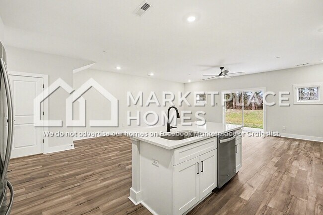 Building Photo - 4027 Norman Dr