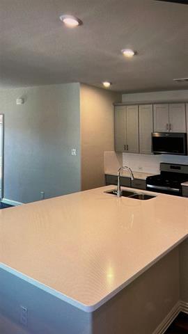 Building Photo - 1621 Briar Hunt Dr