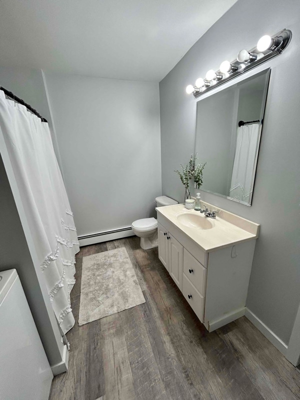 Building Photo - 882 Fuller Rd