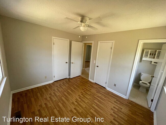 Building Photo - 3 br, 1.5 bath House - 1202 NC 55 E