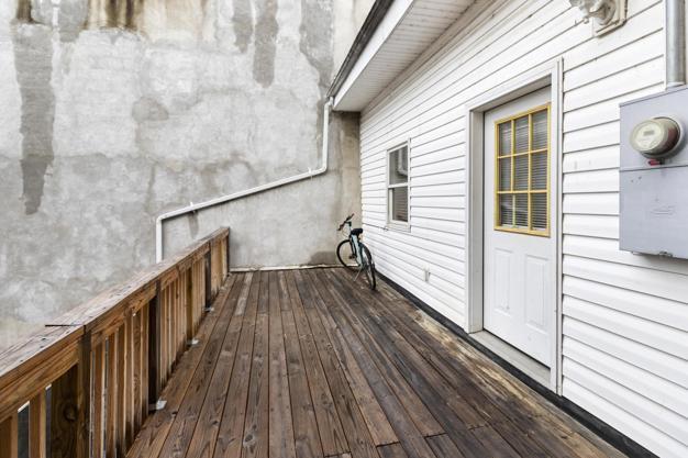 Building Photo - 1145 E Main St