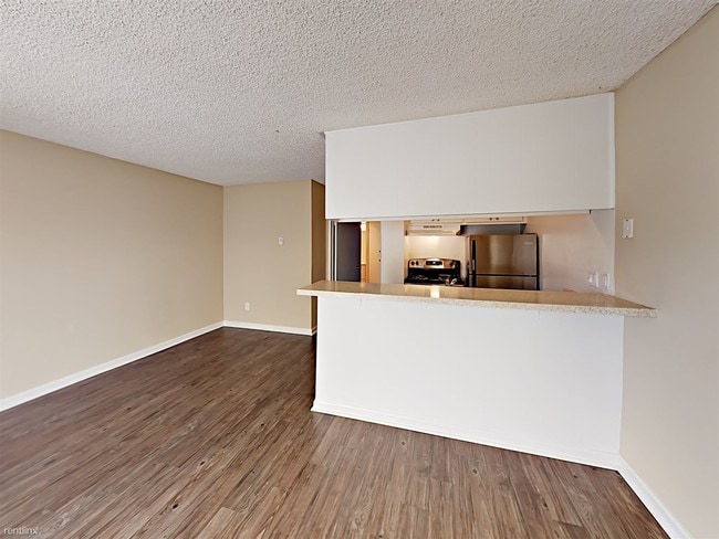 Building Photo - 2407 Adams Ave