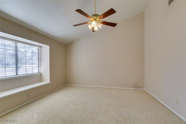 Building Photo - 224 Garfield Dr