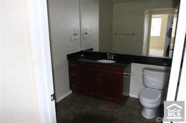 Building Photo - 1480 Scholarship-