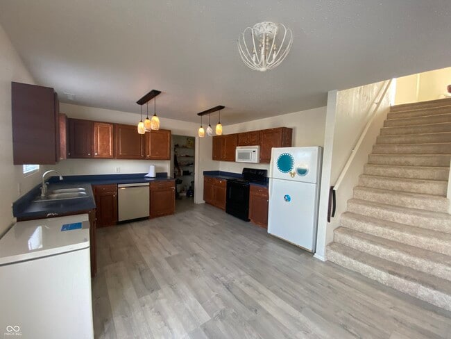 Building Photo - 12824 E 131st St