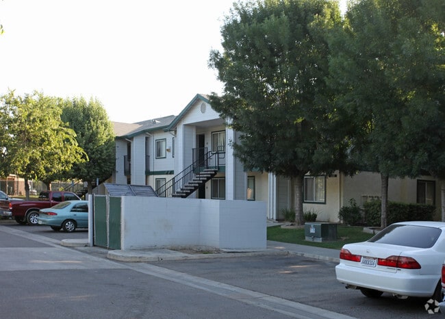 Building Photo - Sequoia View Apartments