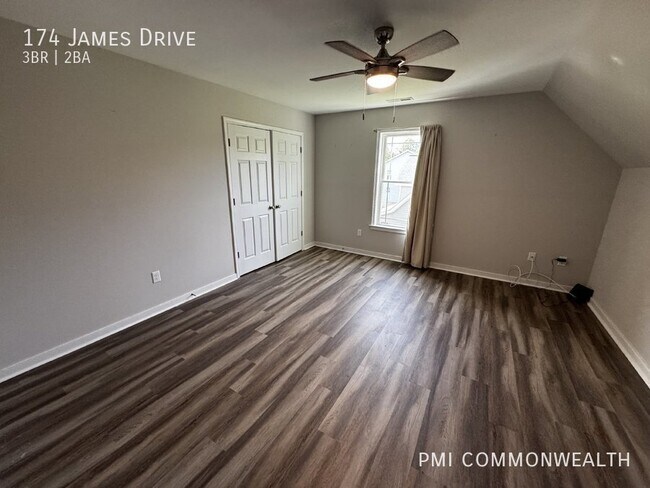 Building Photo - 174 James Dr