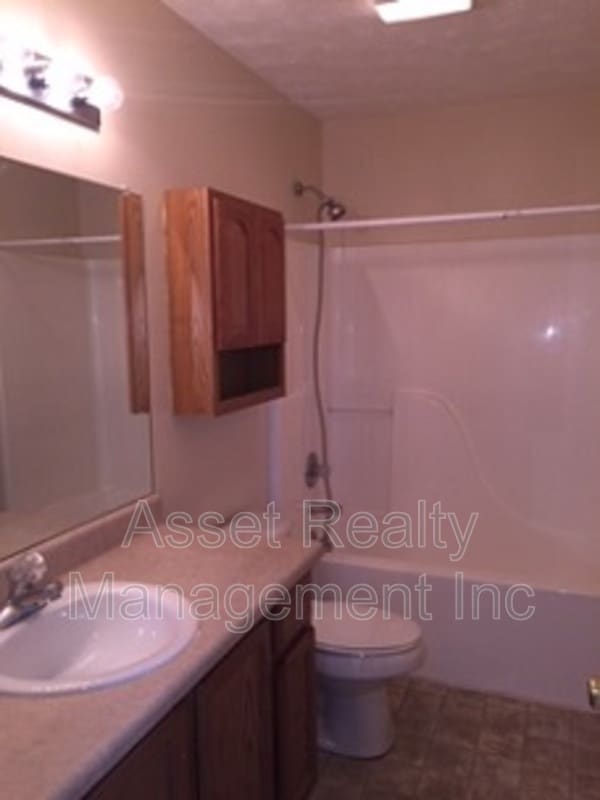 Building Photo - 8212 Tangle Grove Ln