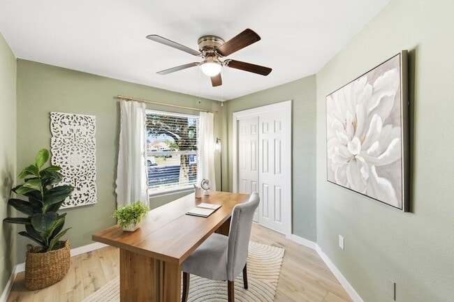 Building Photo - 5905 Los Dios Pl