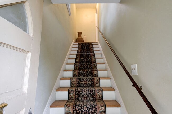 Primary Photo - Updated 2 Bed 1 Bath in NW OKC