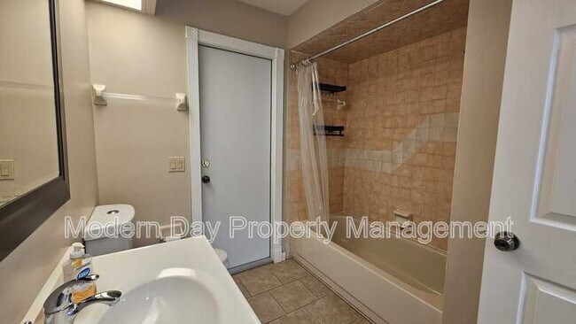 Building Photo - 8185 Omaha Cir