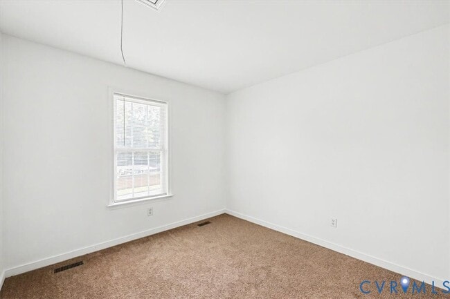Building Photo - 5412 Huntington Ave