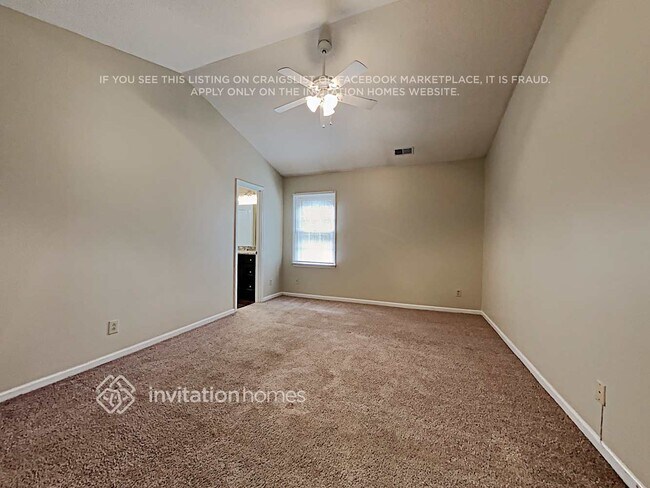 Building Photo - 1908 Dembrigh Ln