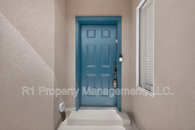 Building Photo - 280 Prism Ave SW