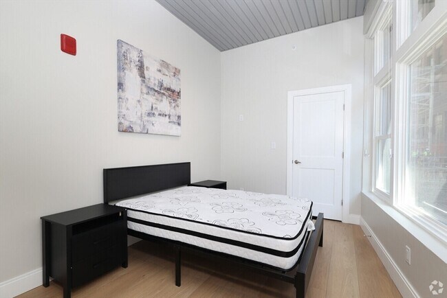 Building Photo - 44 Bromfield St