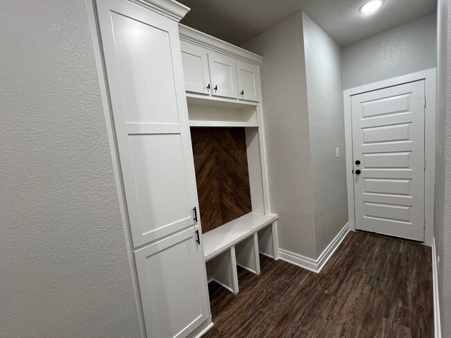 Building Photo - 14827 Fallow Ln