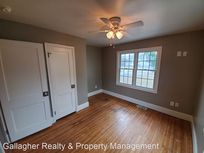 Building Photo - 2 br, 1 bath House - 36 English Rd