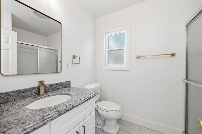 Building Photo - 6204 Mary Ln Dr