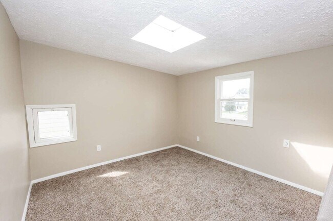 Building Photo - 3612 Pennington Rd