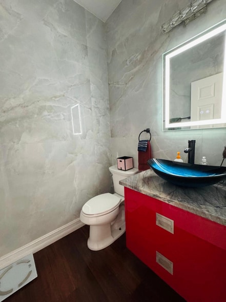 Building Photo - 11745 Via Lucerna Cir