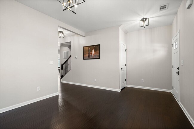 Building Photo - Beautifully Updated 3-Bedroom Home in Fairway Farms with Bonus Room & Fenced Backyard