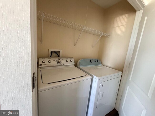 Building Photo - 11789 Sunset Ridge Pl