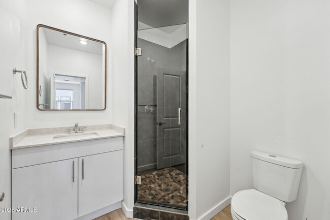 Building Photo - 225 N Pleasant Dr