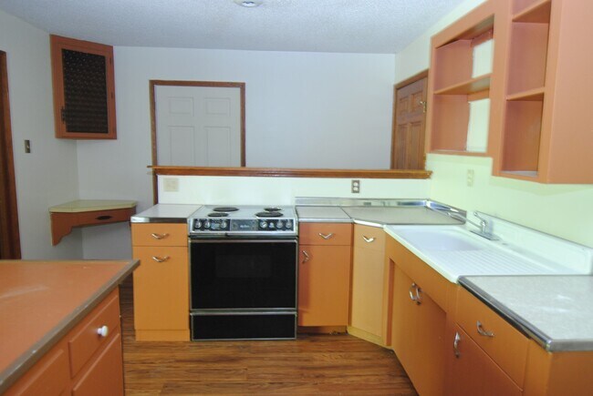 Building Photo - Spacious Rental in Sherwood