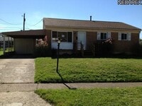 Building Photo - Charming 3-Bedroom Home in Desirable Plain...